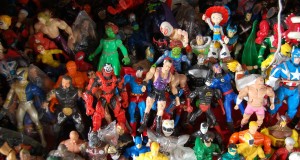 Mercatino di antiquariato Ippodromo Sesana di Montecatini Terme giocattoli vintage e da collezione