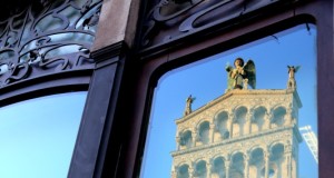 Mercatino di antiquariato città di Lucca