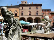 Mercato Antiquario Città di Bologna Piazza Santo Stefano